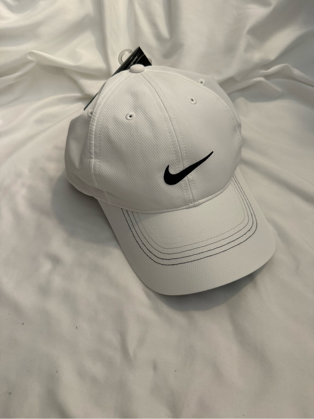 NWT Nike Golf Performance Hat